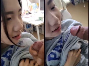 Lần đầu em được bú cặc